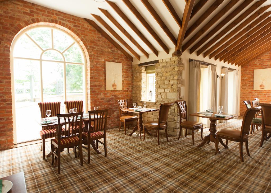 The Woodhouse Arms Hotel Grantham Ngoại thất bức ảnh